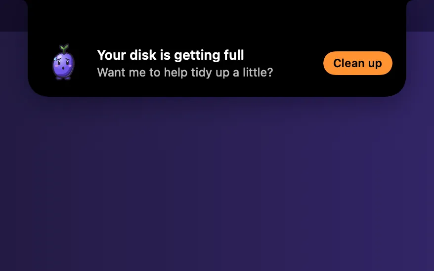 노치 아래 Blip: “Your disk is getting full”, Clean up 버튼